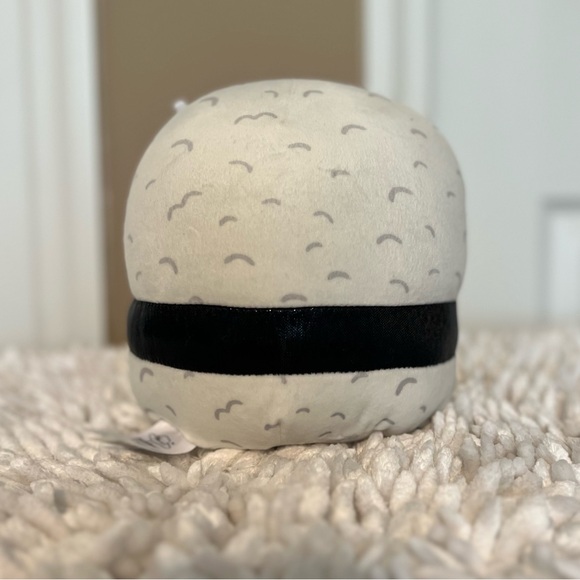 Gudetama Squishmallow Sushi Roll - Picture 3 of 8